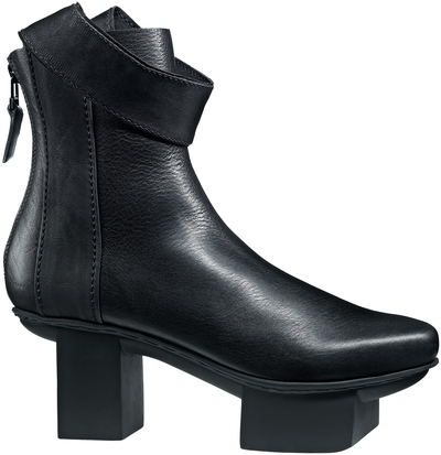 Avantgarde Trippen High Heel Boots in black