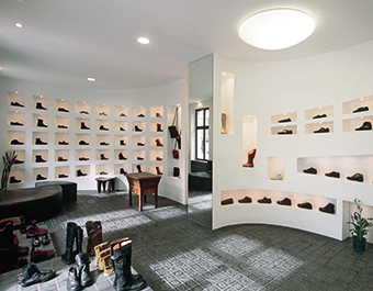 Our Shops - Trippen-Schuhe - außergewöhnliches Design und Qualität aus  Deutschland